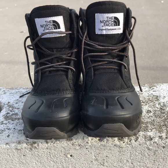 The North Face Women’s Tsumoru Boot, Size 6 - Picture 2 of 7